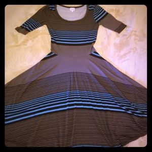Lularoe scoop neck dress